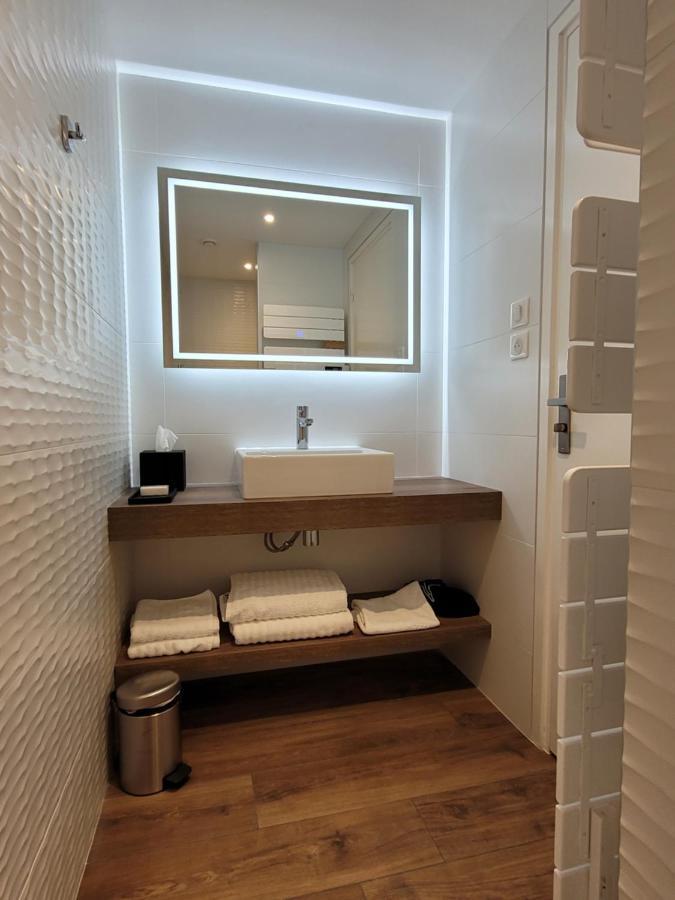 Lodges En Pierres Dorees Saint-Germain-Nuelles Eksteriør billede
